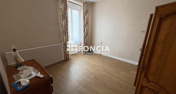 À vendre Maison 5 pièces 134.54 m² - Tuffé Val De La Chéronne 72160