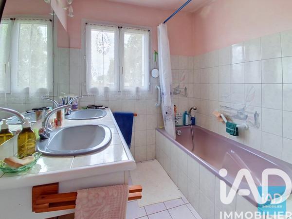 Maison à vendre 7 pièces 142 m² Plérin