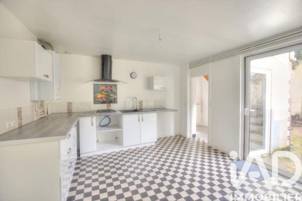 Maison à vendre 3 pièces 90 m² Pont-sur-Yonne