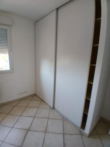 Maison T4 mitoyenne avec jardin et garage