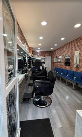 LOCAL COMMERCIAL 20m² + STUDIO D'HABITATION 13M²