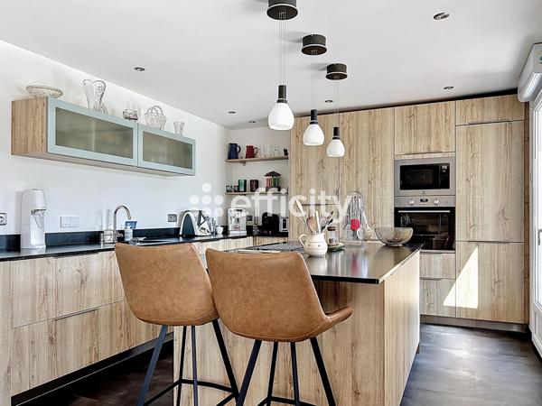 Maison 9 pièces - 350 m² Bien prestige