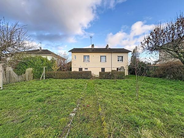 Charmante Maison à Vendre à Feytiat - 2 à 3 chambre , 5 pièces avec Garage !