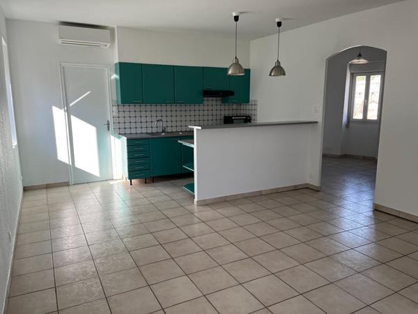 Appartement T2 bis - Quai de la Fontaine