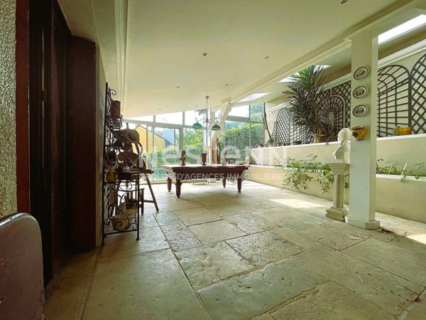 Nestenn Igny - Maison 148 m², 3 chambres - Secteur Place de la Ferme - Jardin - Sous-sol total et véranda - A deux pas des commerces et de l'école Jules Ferry - Proche des lignes de bus, ligne V et RER B Massy-Palaiseau -Plateau de Saclay et Vélizy