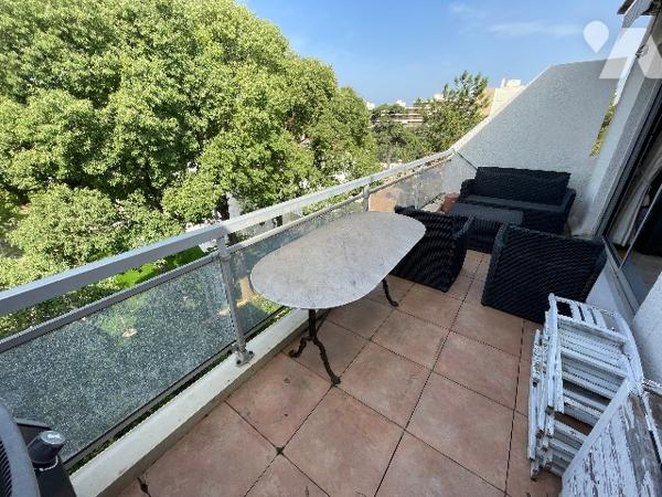 LE CABOT 13009, T4 rue Alexis BREYSSE, dernier étage, terrasse deux parkings.