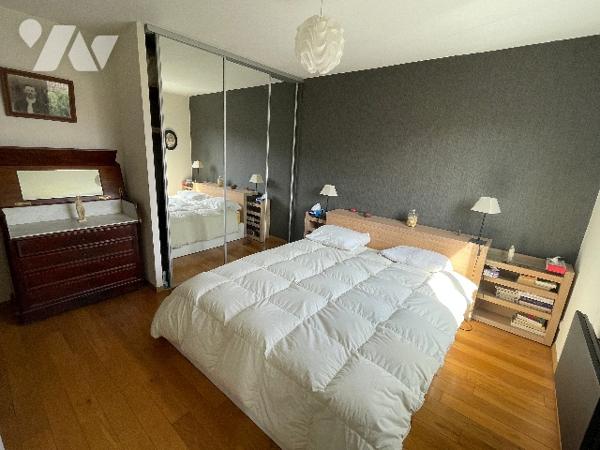 LE CABOT 13009, T4 rue Alexis BREYSSE, dernier étage, terrasse deux parkings.