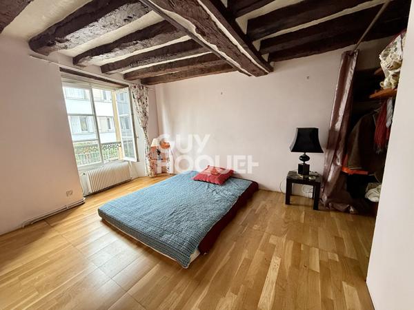 MAISON + LOCAL COMMERCIAL à Epône 78680