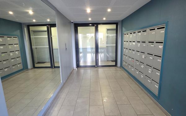 Appartement à vendre    1 pièce • 33 m2 Villiers-le-Bel