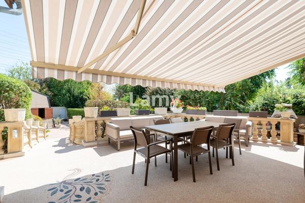 Secteur recherché, au calme en lot arrière sur 913 m² de terrain