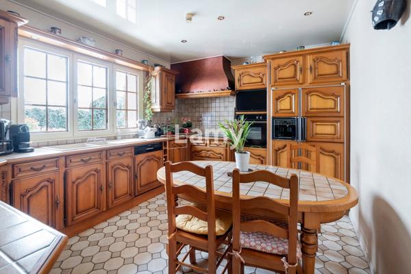 Secteur recherché, au calme en lot arrière sur 913 m² de terrain