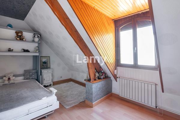 Secteur recherché, au calme en lot arrière sur 913 m² de terrain