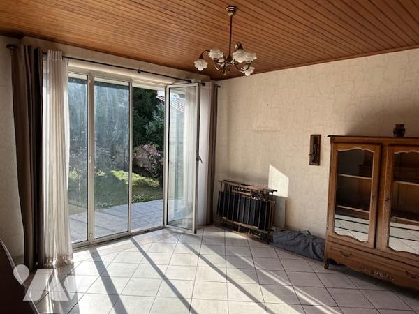 Maison de plain pied à Vendre à Bondy (93140) en Seine-Saint-Denis (93), 3 pièces, 76 m2 habitable