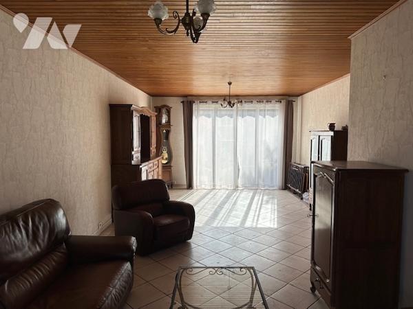 Maison de plain pied à Vendre à Bondy (93140) en Seine-Saint-Denis (93), 3 pièces, 76 m2 habitable