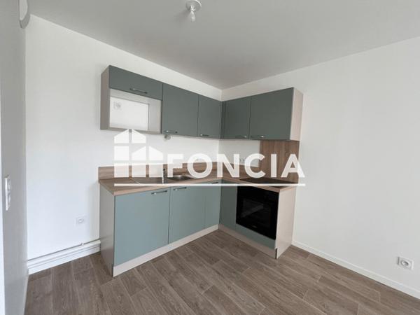 Location Appartement 2 pièces 40.2 m² - Laval 53000