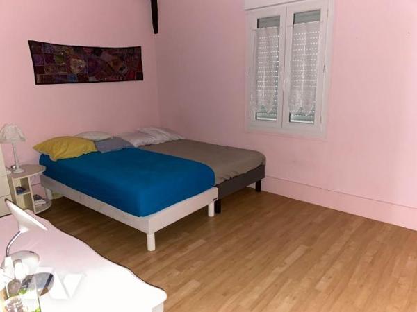 Appartement à Vendre à Chartres (28000) en Eure-et-Loir (28)

Nous vous présentons cet appart...