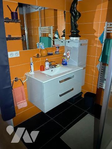 Appartement à Vendre à Chartres (28000) en Eure-et-Loir (28)

Nous vous présentons cet appart...