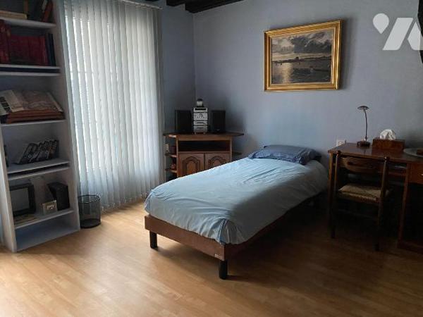Appartement à Vendre à Chartres (28000) en Eure-et-Loir (28)

Nous vous présentons cet appart...