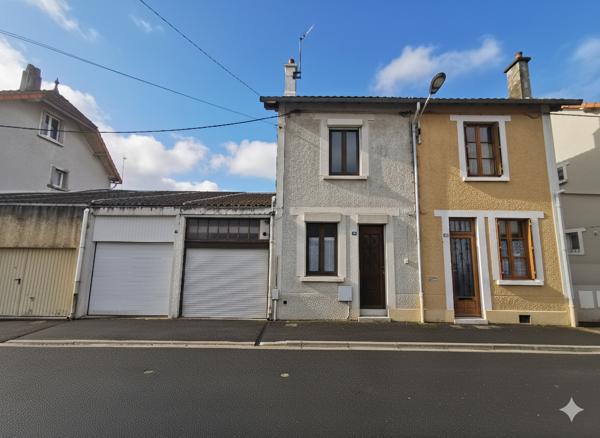 EXCLUSIVITE - MAISON DE VILLE - OUEST CHÂTELLERAULT