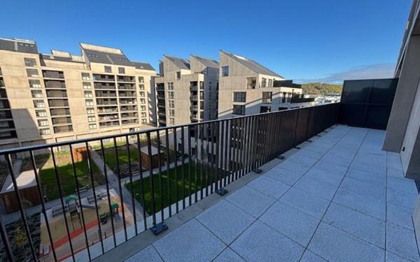 Appartement à louer    2 pièces • 44,03 m2 Bordeaux