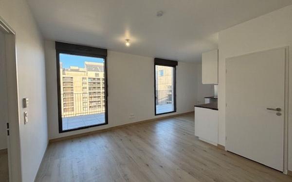Appartement à louer    2 pièces • 44,03 m2 Bordeaux