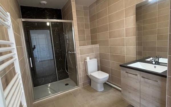 Appartement à louer    2 pièces • 44,03 m2 Bordeaux