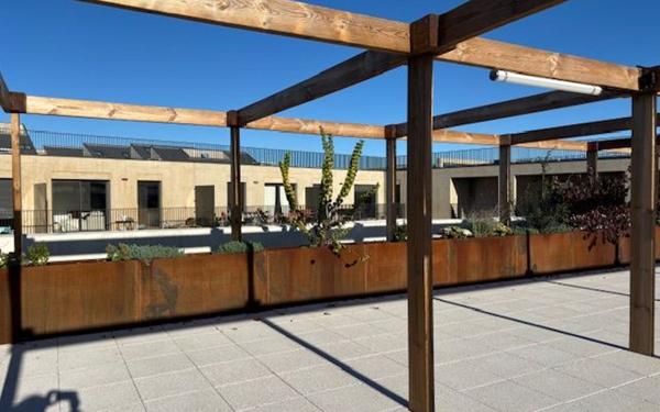 Appartement à louer    2 pièces • 44,03 m2 Bordeaux