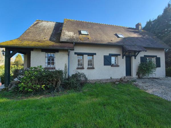 L’équilibre parfait entre nature et accessibilité, disposant d'un parc de 3193 m²