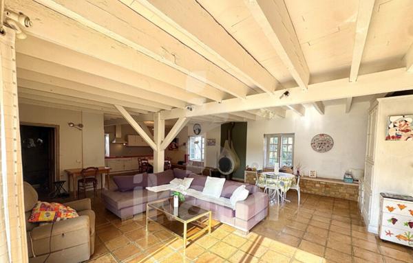 Maison 7 pièces 305 m2