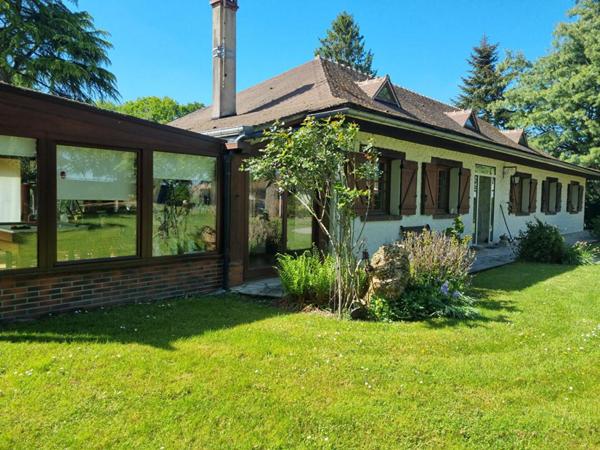Magnifique petite propriété avec son etang