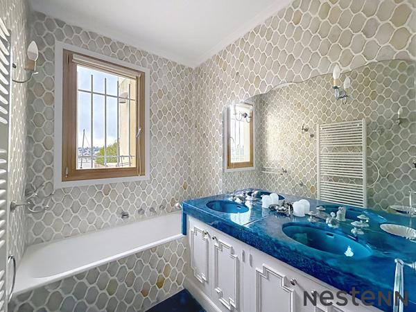 Rare sur le marché : magnifique appartement rénové avec terrasse