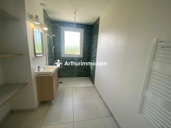 Location                                                      Maison
                        
                     4 pièces                      88 m2                     à Landes