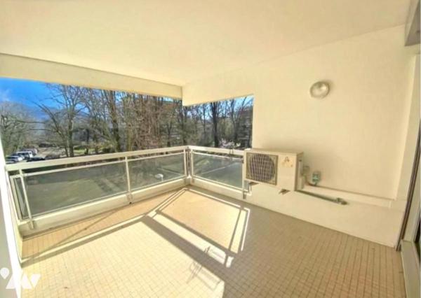 MEYLAN 4p+C,  Terrasse de 12 m² situé au 2ème étage