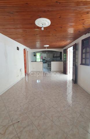 A VENDRE Maison de plain pied 5 pièces avec garage et dépendances LE DIAMANT 97223