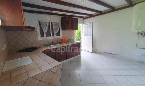 A VENDRE Maison de plain pied 5 pièces avec garage et dépendances LE DIAMANT 97223