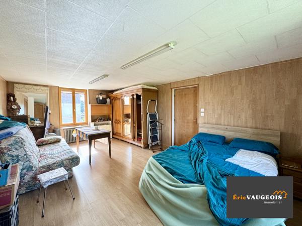 Pierre-Levée (77580) Corps de ferme 200m² DPE:C - Grange - Terrain 1.4 hectare