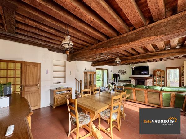 Pierre-Levée (77580) Corps de ferme 200m² DPE:C - Grange - Terrain 1.4 hectare