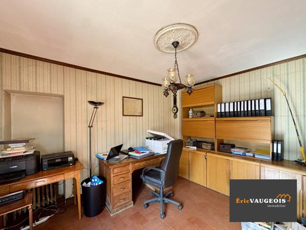 Pierre-Levée (77580) Corps de ferme 200m² DPE:C - Grange - Terrain 1.4 hectare