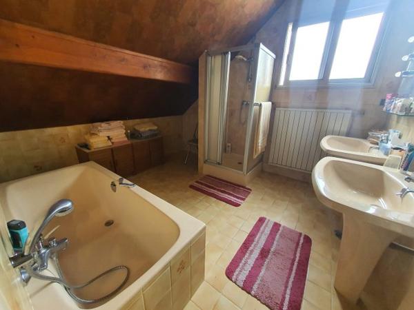 Maison individuelle Dijon 227.66 m²