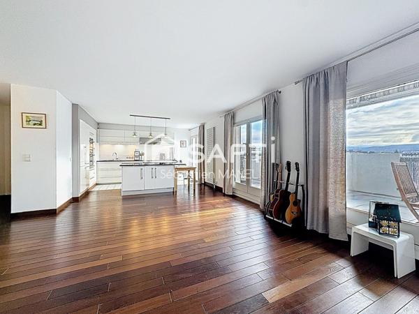 Attique lumineux, terrasse, vue Salève