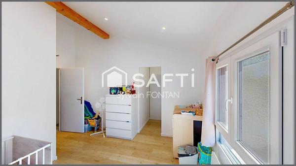 MAISON MITOYENNE RECENTE, QUATRE CHAMBRES, AU CALME, VUE DEGAGEE, PROCHE ECOLE