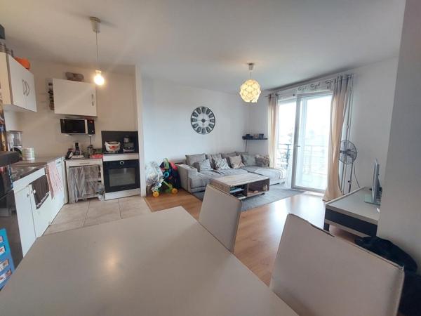 Parking + appartement