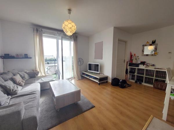 Parking + appartement