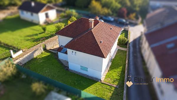Maison familiale avec sous-sol et terrain de 524 m² au cœur de Vignory
