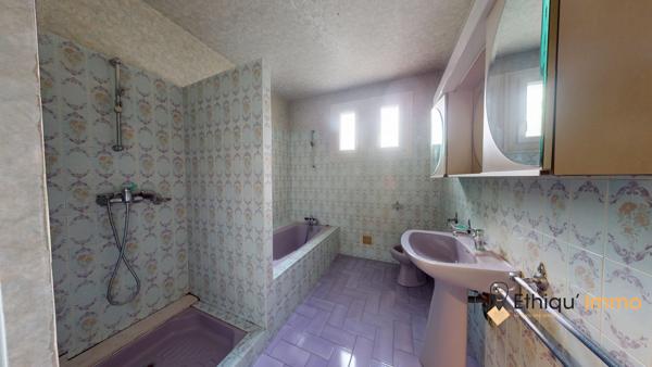 Maison familiale avec sous-sol et terrain de 524 m² au cœur de Vignory