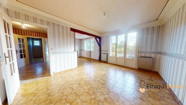 Maison familiale avec sous-sol et terrain de 524 m² au cœur de Vignory