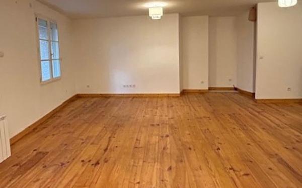 Appartement à louer    3 pièces • 65,28 m2 Voiron