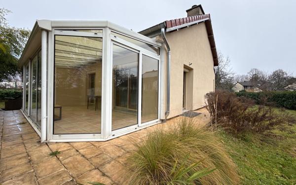 Maison à vendre    6 pièces •  Mont-sous-Vaudrey