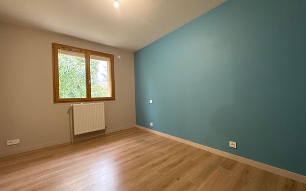 Maison à vendre    6 pièces •  Mont-sous-Vaudrey