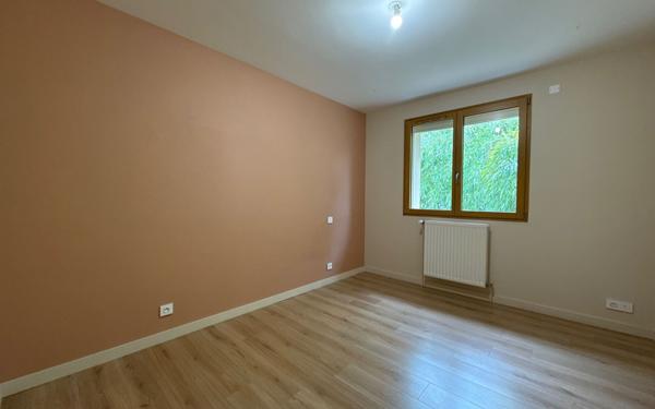 Maison à vendre    6 pièces •  Mont-sous-Vaudrey